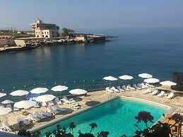 St Paul Resort