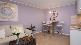 Apartments Zlatin Dvor