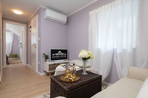 Apartments Zlatin Dvor