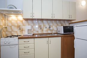 Apartment 34