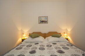 Apartment 34