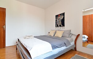 Apartment 1085