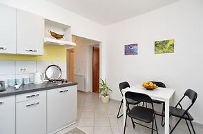 Apartment 1085