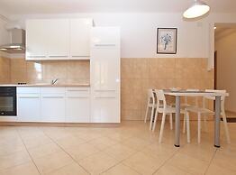 Apartment 1406