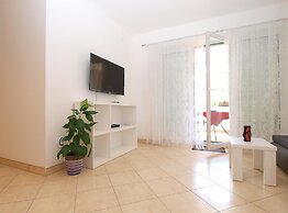 Apartment 1406