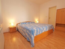 Apartment 21