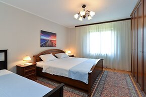 Apartment 38