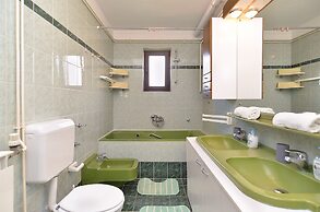 Apartment 38