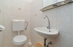Apartment 43