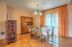Apartment 43