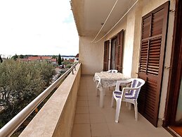 Apartment 70