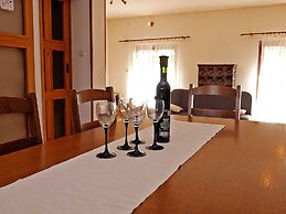 Apartment 70