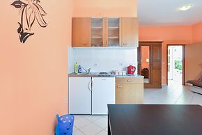 Apartment 72