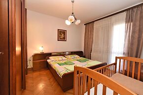 Apartment 74