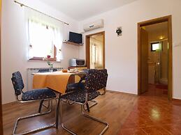 Apartment 91