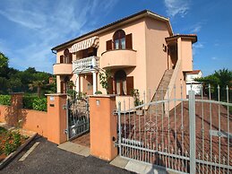 Apartment 91