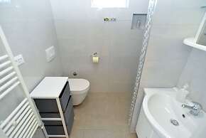 Apartment 167