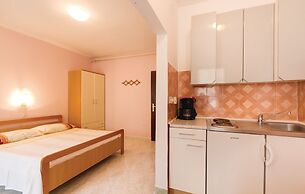 Apartment 167