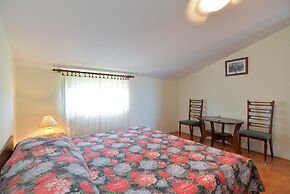 Apartment 250