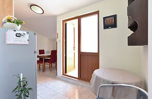 Apartment 250