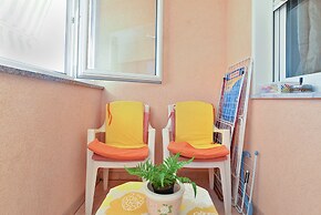 Apartment 258