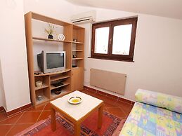 Apartment 297