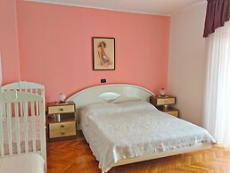 Apartment 356
