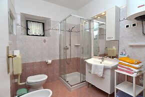Apartment 358