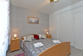 Apartment 358