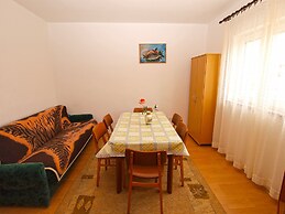 Apartment 359