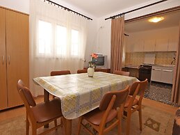 Apartment 359