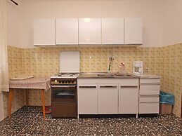 Apartment 359