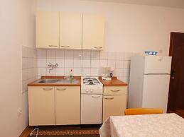 Apartment 359