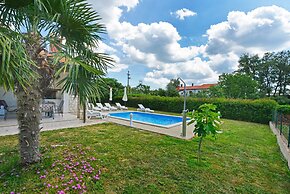 Villa 376