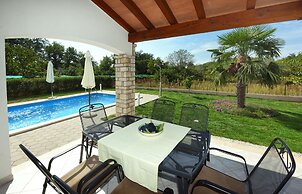 Villa 376
