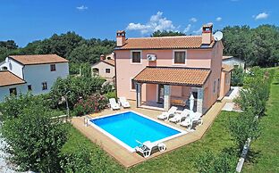Villa 377