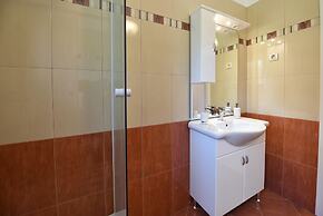 Villa 377