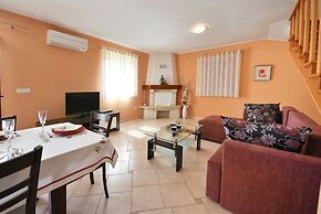 Villa 377
