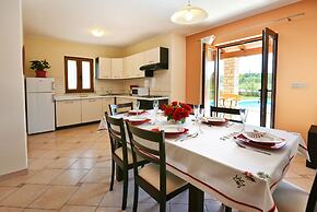 Villa 377
