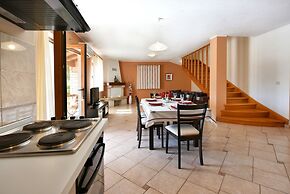 Villa 377
