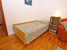 House 385