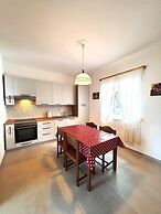 House 385
