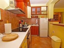 Apartment 389