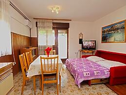 Apartment 390