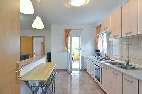 Apartment 436