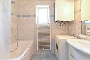Apartment 436