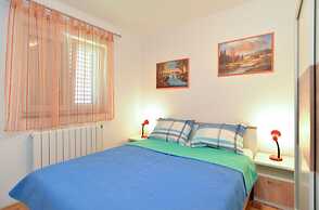 Apartment 436