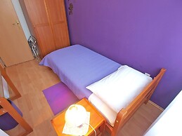 Apartment 446