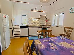 Apartment 461