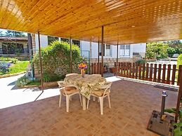 Apartment 535